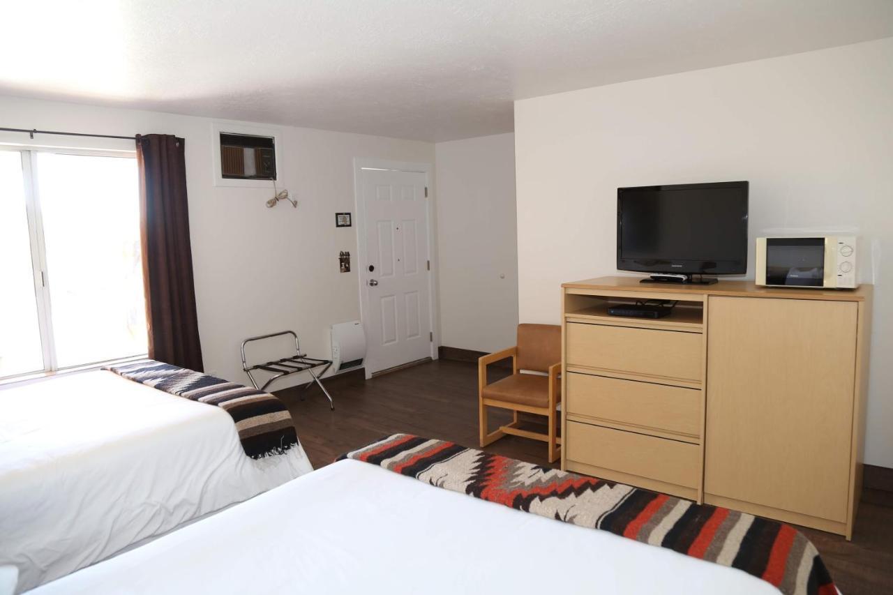 The Riverside Ranch Motel And Rv Park Southern Utah Hatch Dış mekan fotoğraf